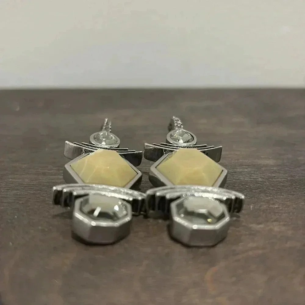Pretty diamond, stone and metal earrings - Picture 5 of 7
